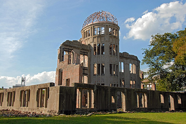 Atomic bomb dome・Itsukushima shrine(Hiroshima)